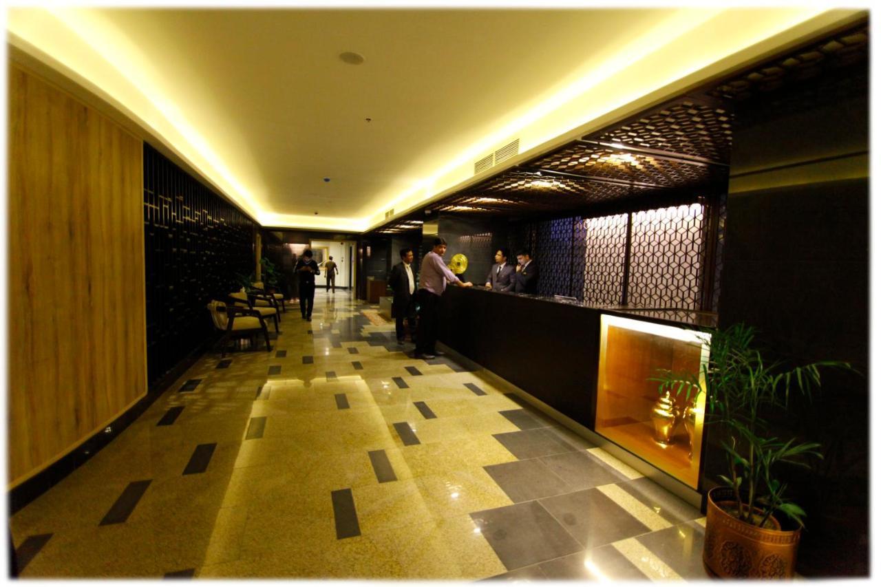 Hotel Dgates 라호르 외부 사진